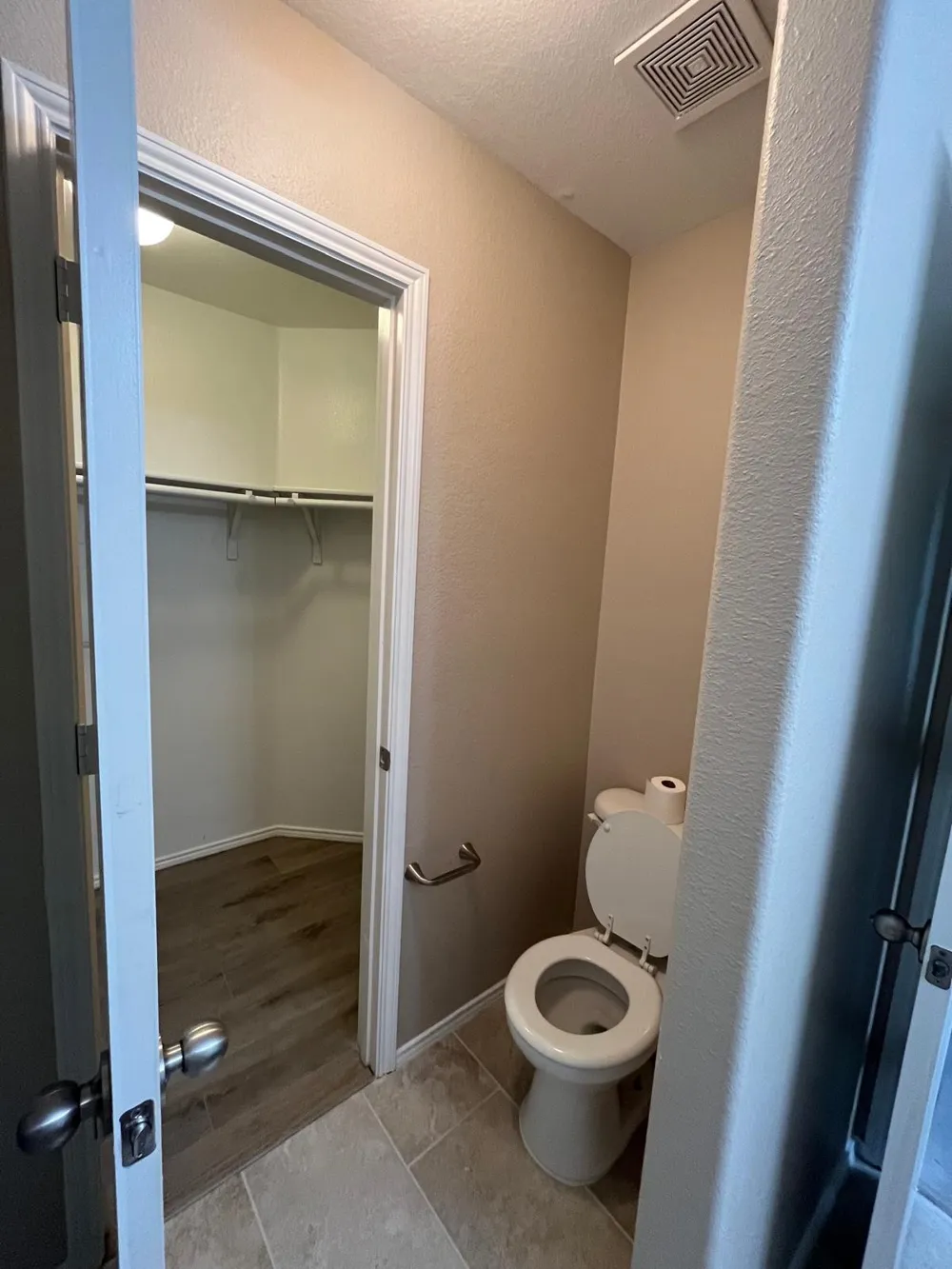 2210 Marvin Drive Lancaster, TX 75134