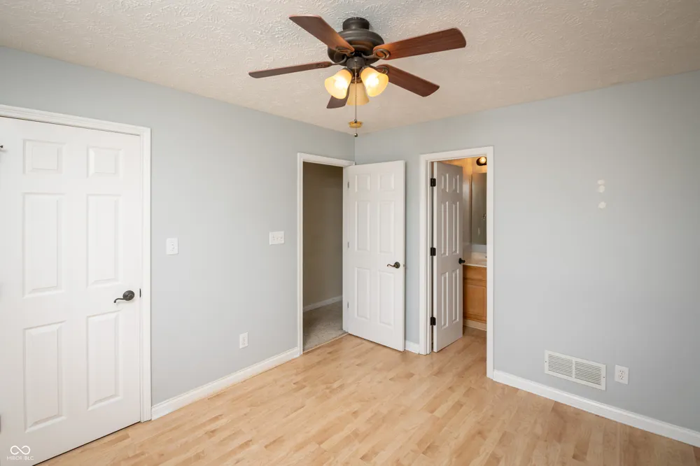 1796 Willow Bend Court Avon, IN 46123