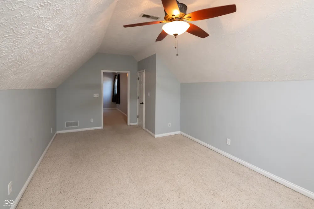1796 Willow Bend Court Avon, IN 46123