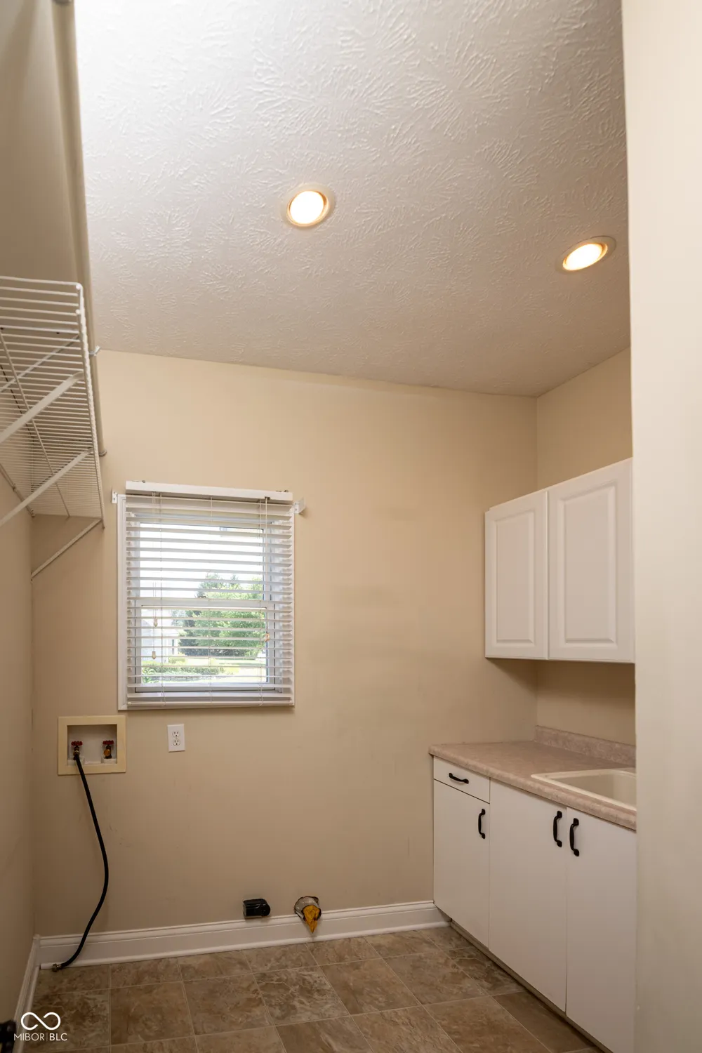 1796 Willow Bend Court Avon, IN 46123