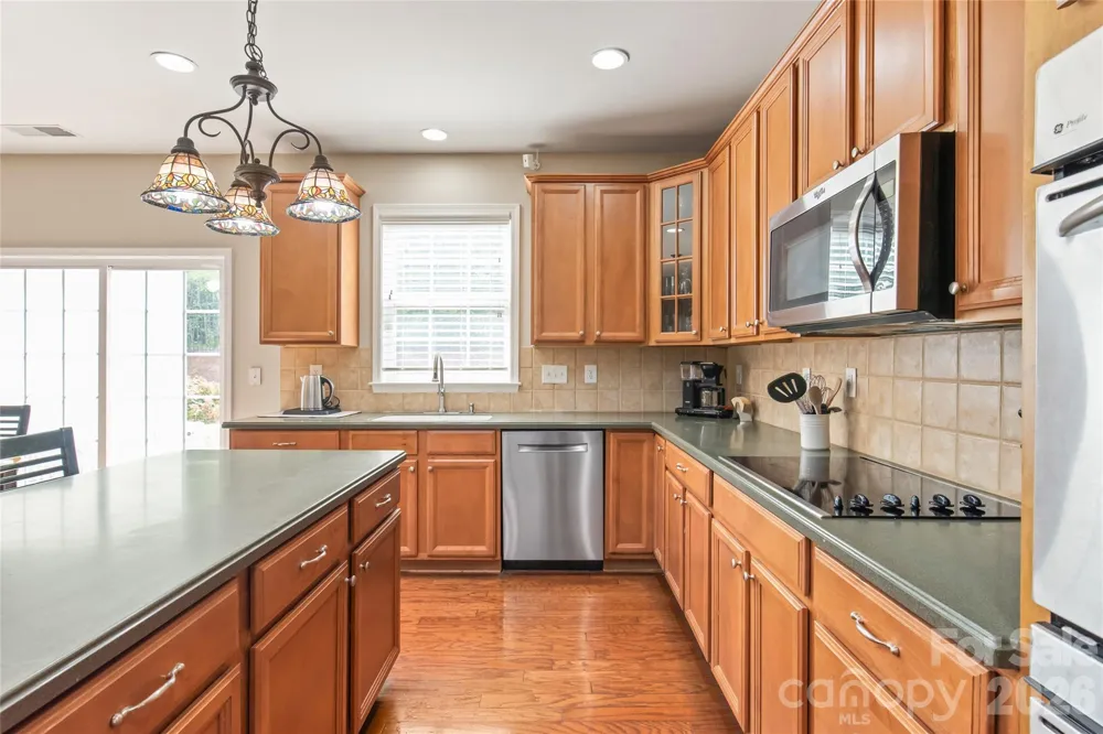 1906 Birchbrook Court Harrisburg, NC 28075