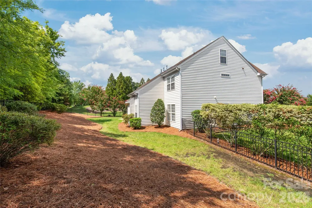 1906 Birchbrook Court Harrisburg, NC 28075