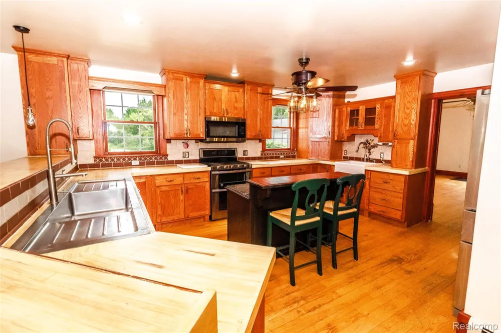4667 Montgomery Road Burnside Township, MI 48453