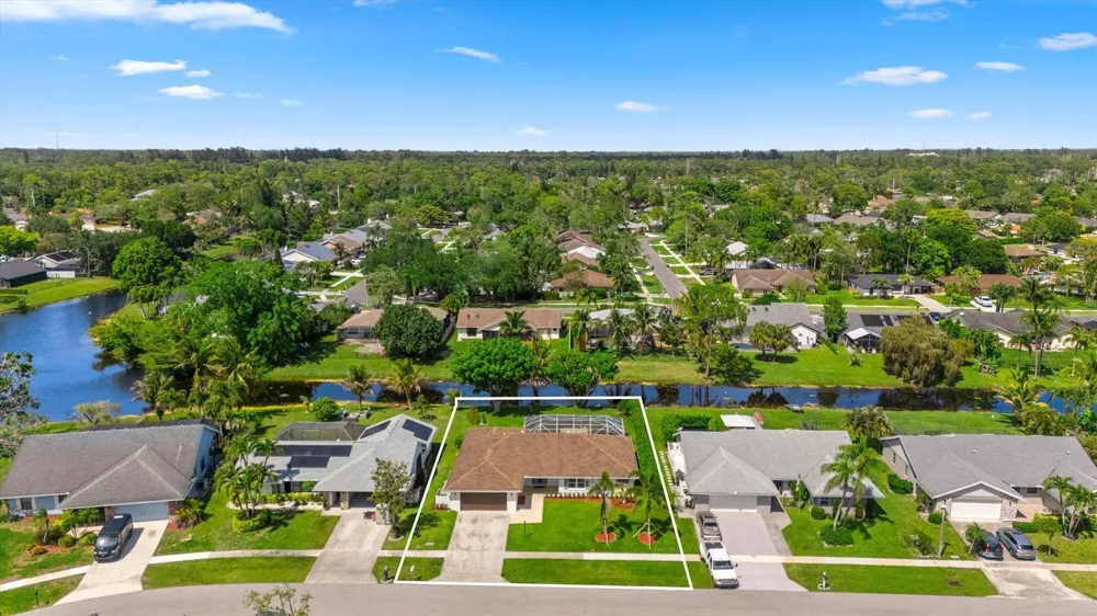 14160 Aster Avenue Wellington, FL 33414