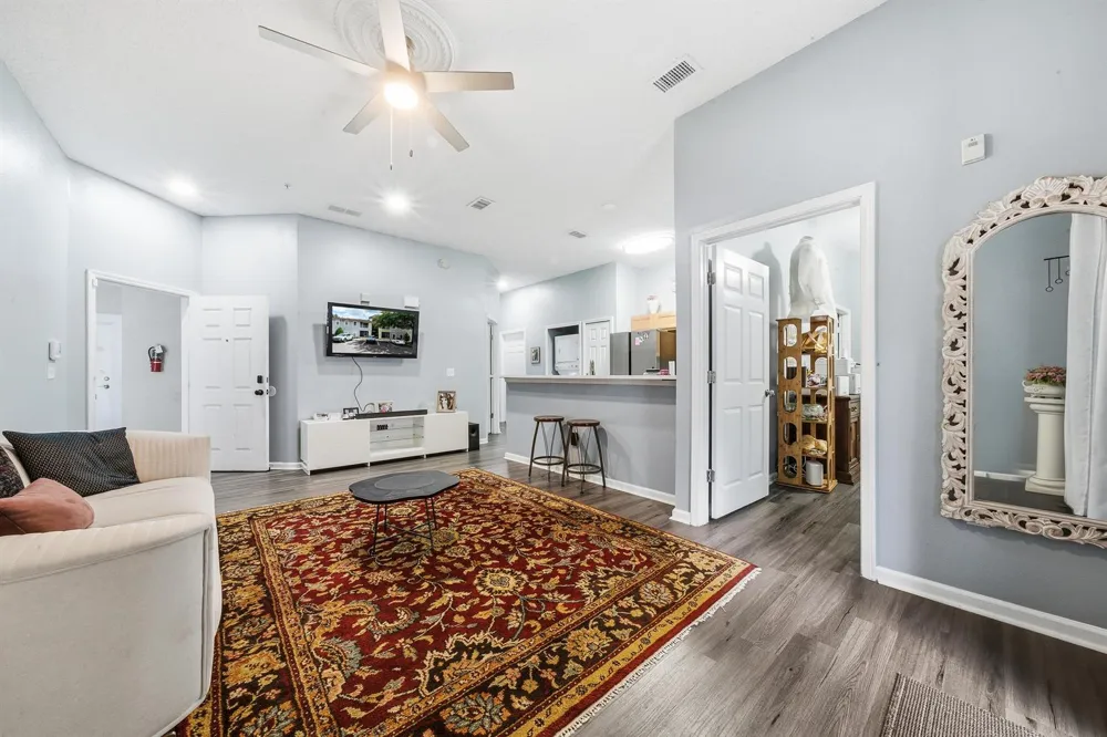 6069 Maggies Circle #103 Jacksonville, FL 32244