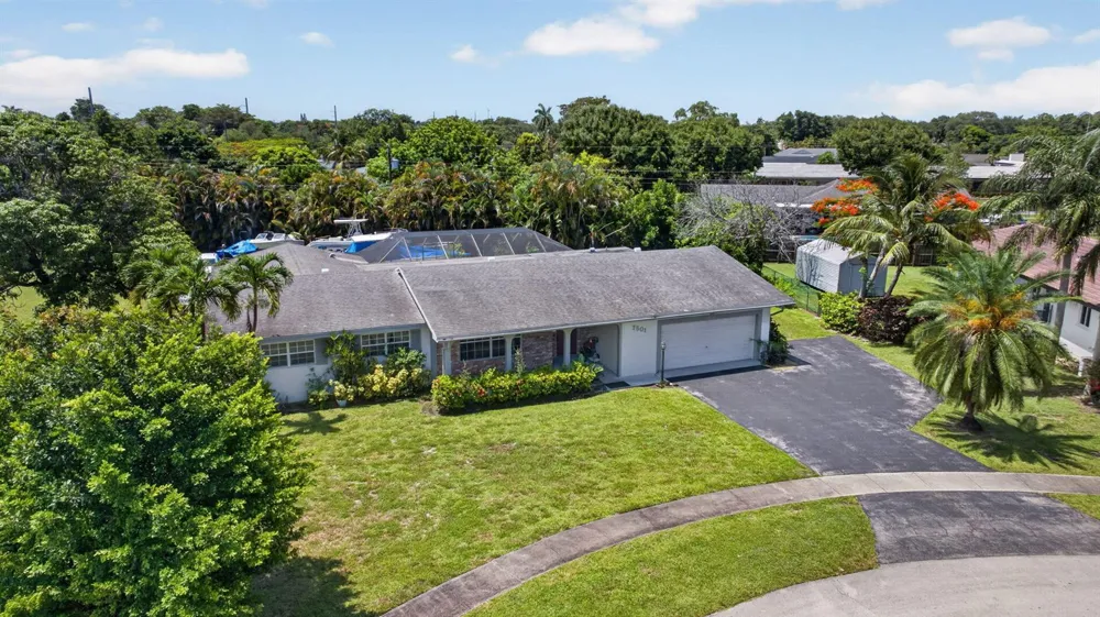 7501 NW 6th Street Plantation, FL 33317