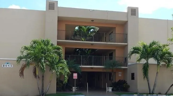8015 SW 107th Avenue SW #218 Miami, FL 33173