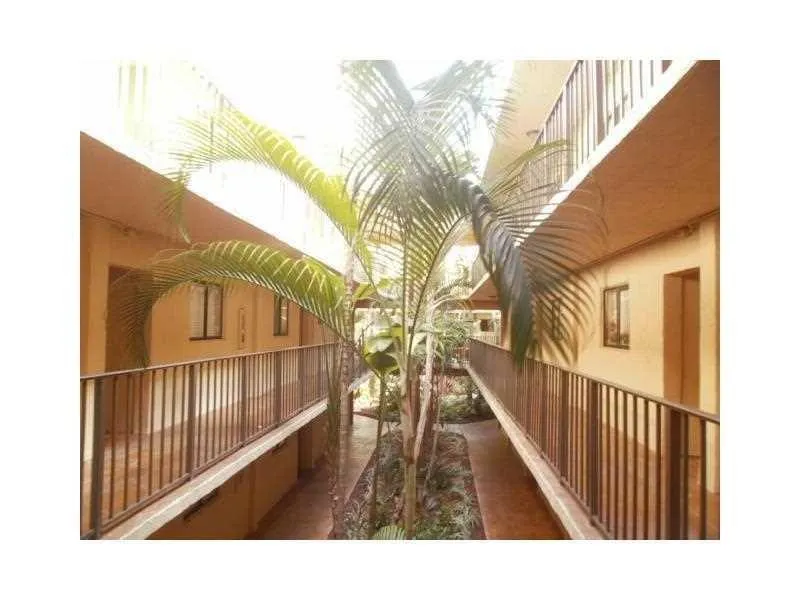 8015 SW 107th Avenue SW #218 Miami, FL 33173