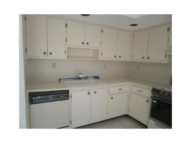 8015 SW 107th Avenue SW #218 Miami, FL 33173