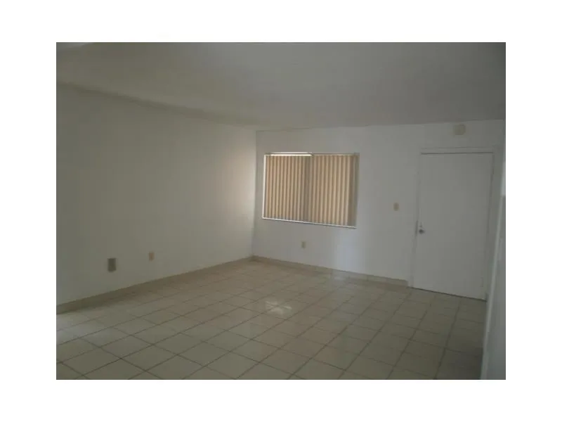 8015 SW 107th Avenue SW #218 Miami, FL 33173