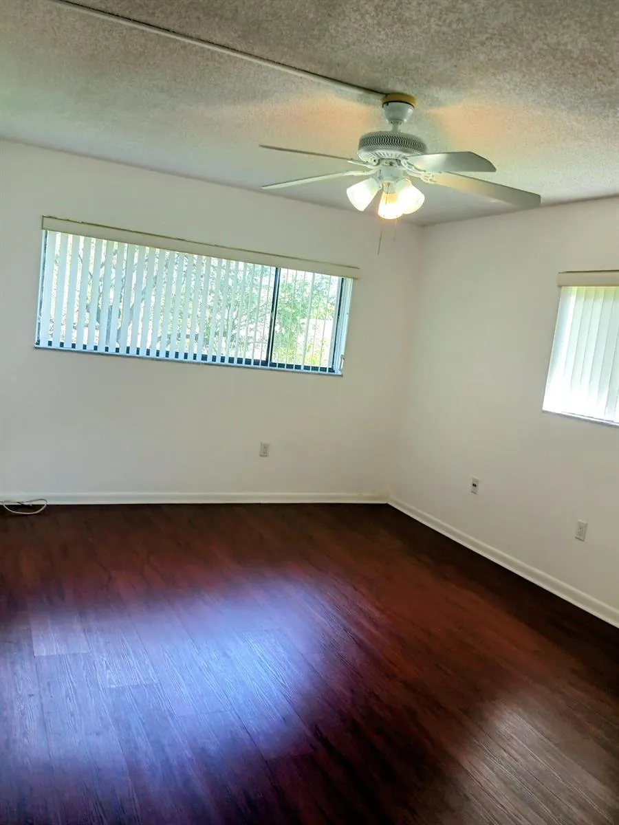 8015 SW 107th Avenue SW #218 Miami, FL 33173