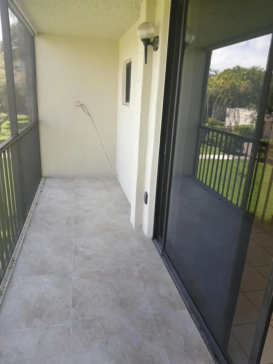 8015 SW 107th Avenue SW #218 Miami, FL 33173