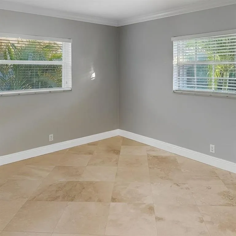 51 NE 24th Street #6 Wilton Manors, FL 33305