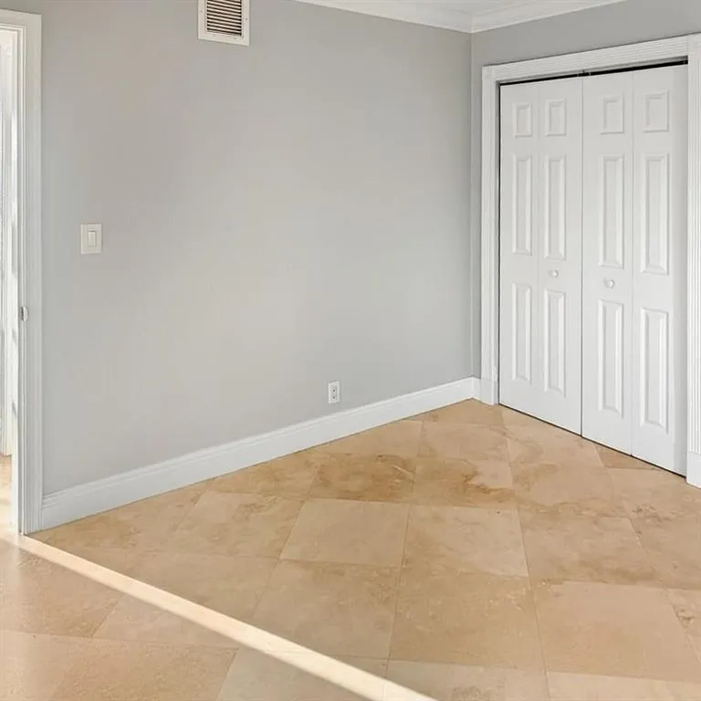 51 NE 24th Street #6 Wilton Manors, FL 33305