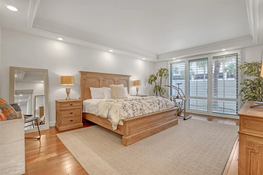 3400 Ocean Drive #101 Singer Island, FL 33404