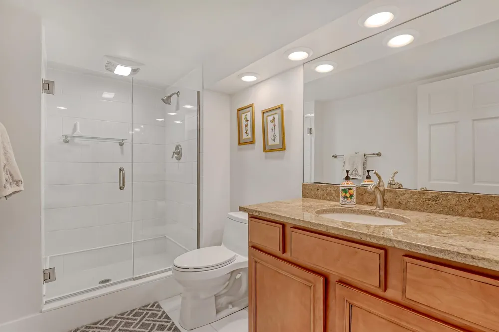 3400 Ocean Drive #101 Singer Island, FL 33404
