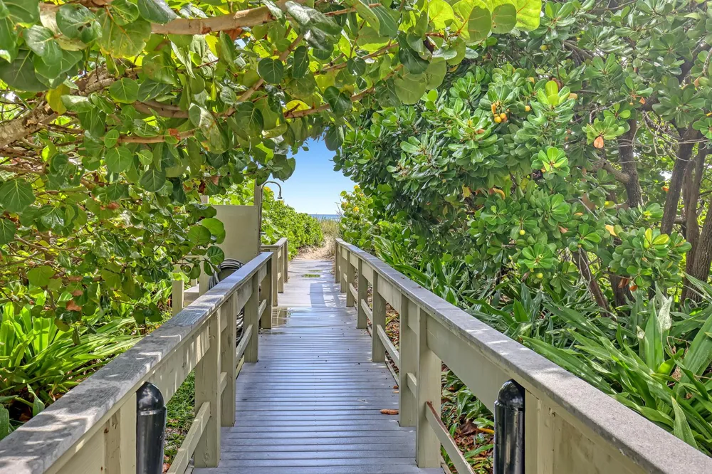 3400 Ocean Drive #101 Singer Island, FL 33404