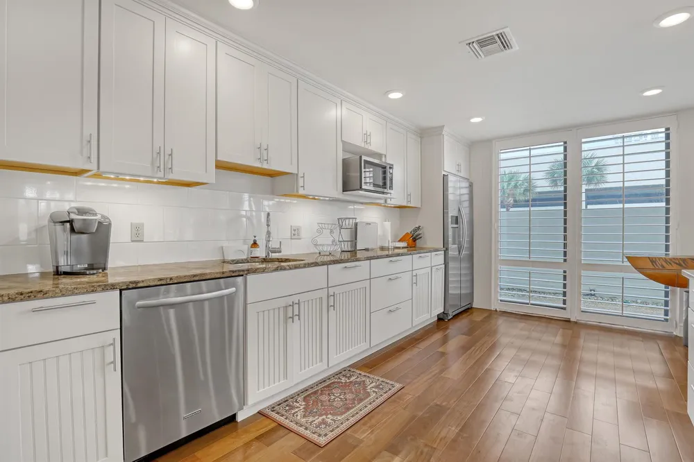 3400 Ocean Drive #101 Singer Island, FL 33404