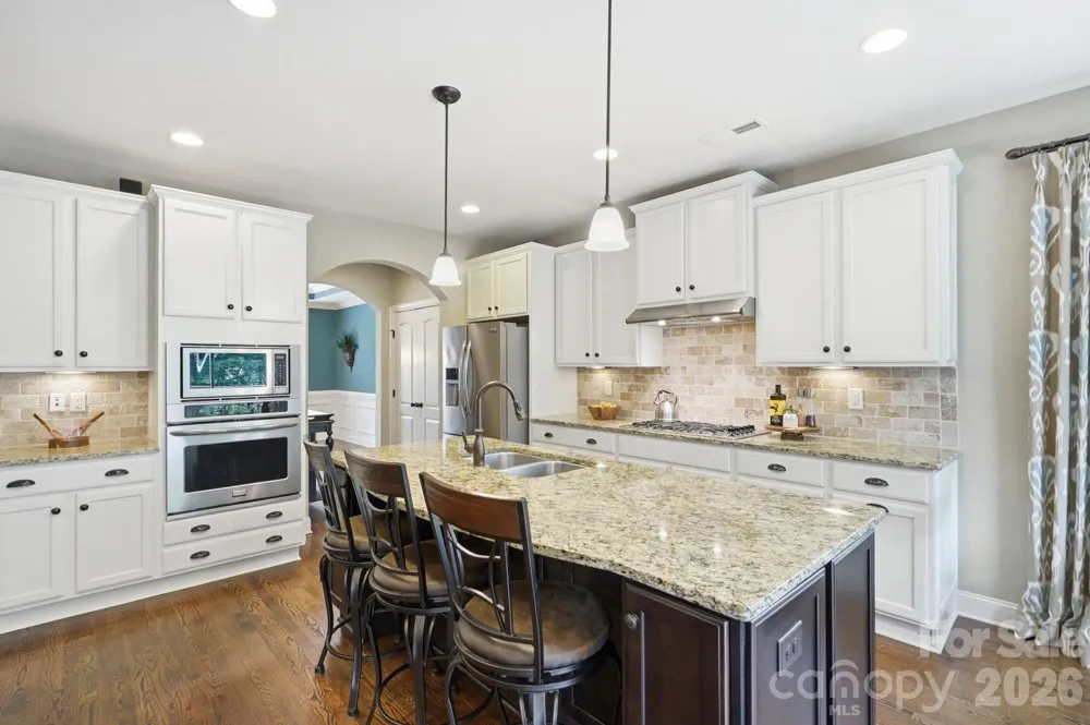 534 Iron Horse Lane Midland, NC 28107