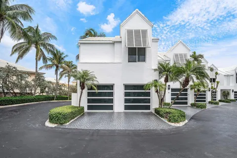 2115 S Ocean Boulevard #14