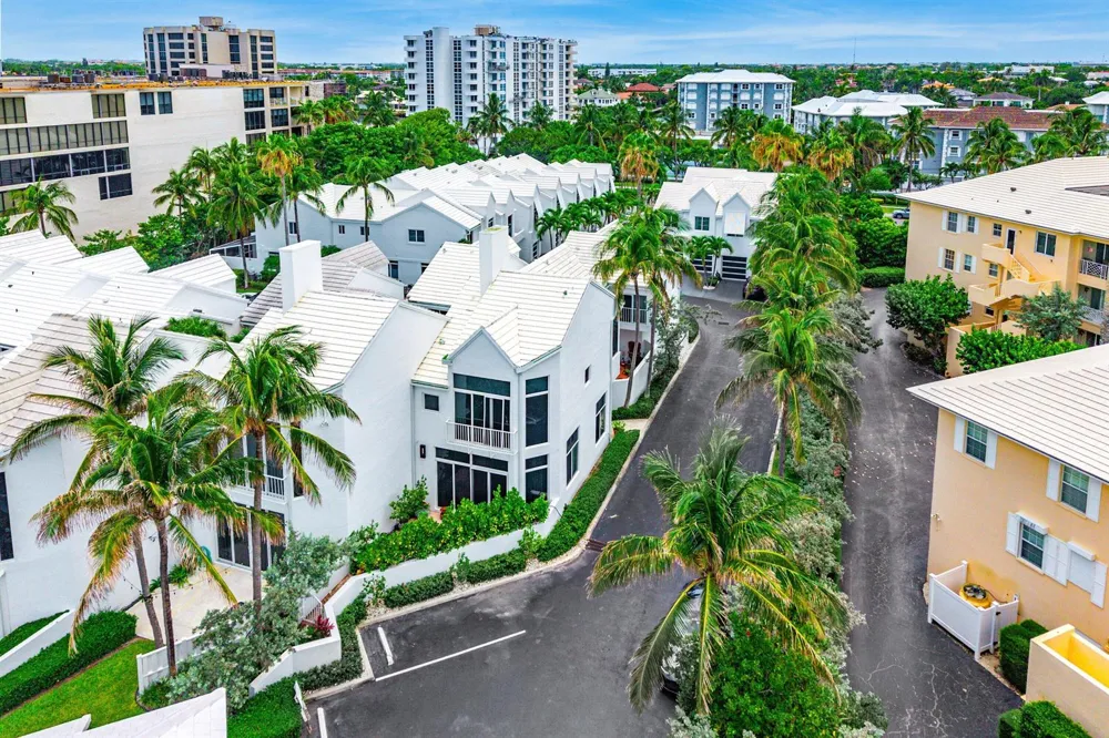 2115 S Ocean Boulevard #14 Delray Beach, FL 33483