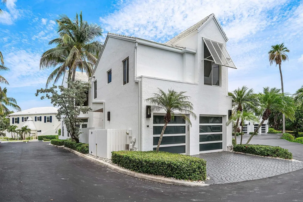2115 S Ocean Boulevard #14 Delray Beach, FL 33483
