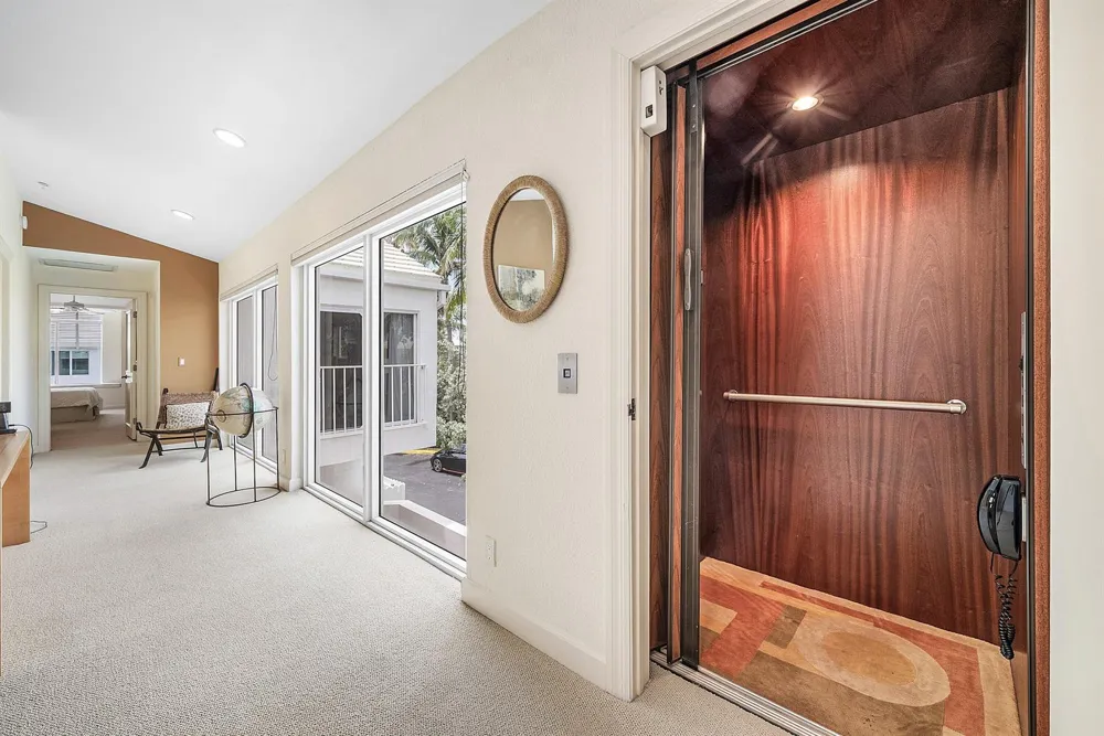 2115 S Ocean Boulevard #14 Delray Beach, FL 33483