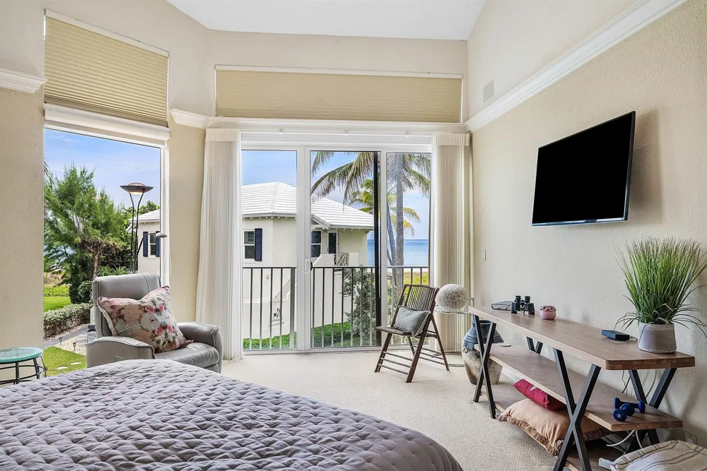 2115 S Ocean Boulevard #14 Delray Beach, FL 33483