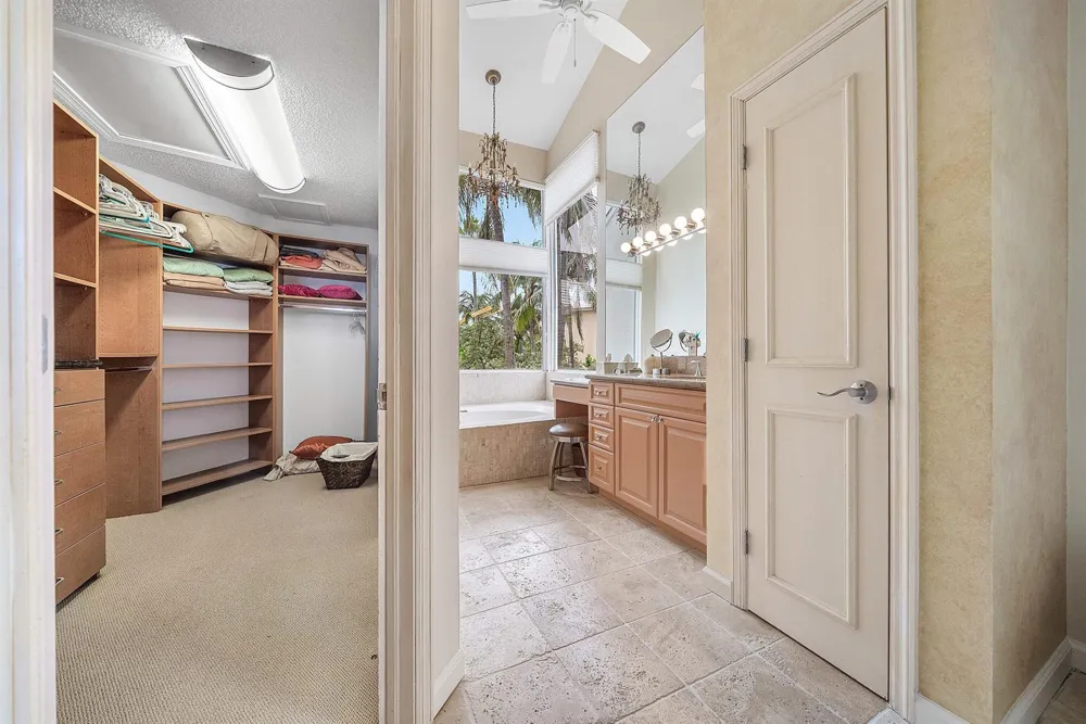 2115 S Ocean Boulevard #14 Delray Beach, FL 33483