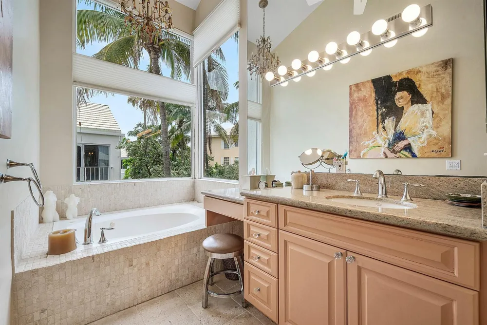 2115 S Ocean Boulevard #14 Delray Beach, FL 33483