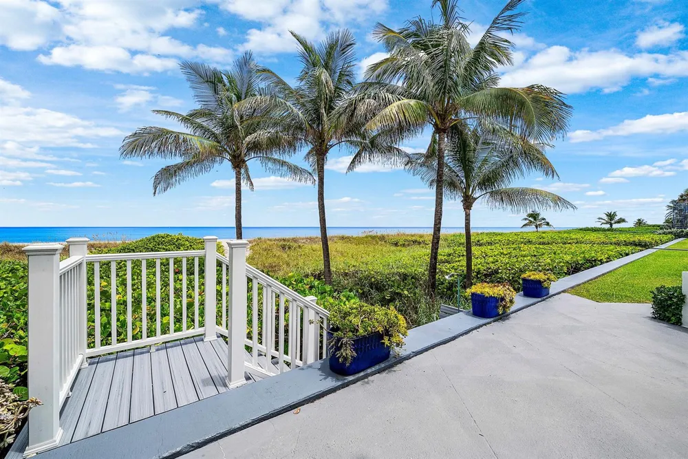2115 S Ocean Boulevard #14 Delray Beach, FL 33483