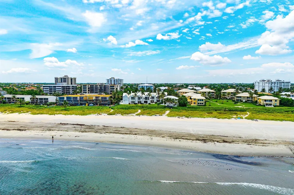 2115 S Ocean Boulevard #14 Delray Beach, FL 33483