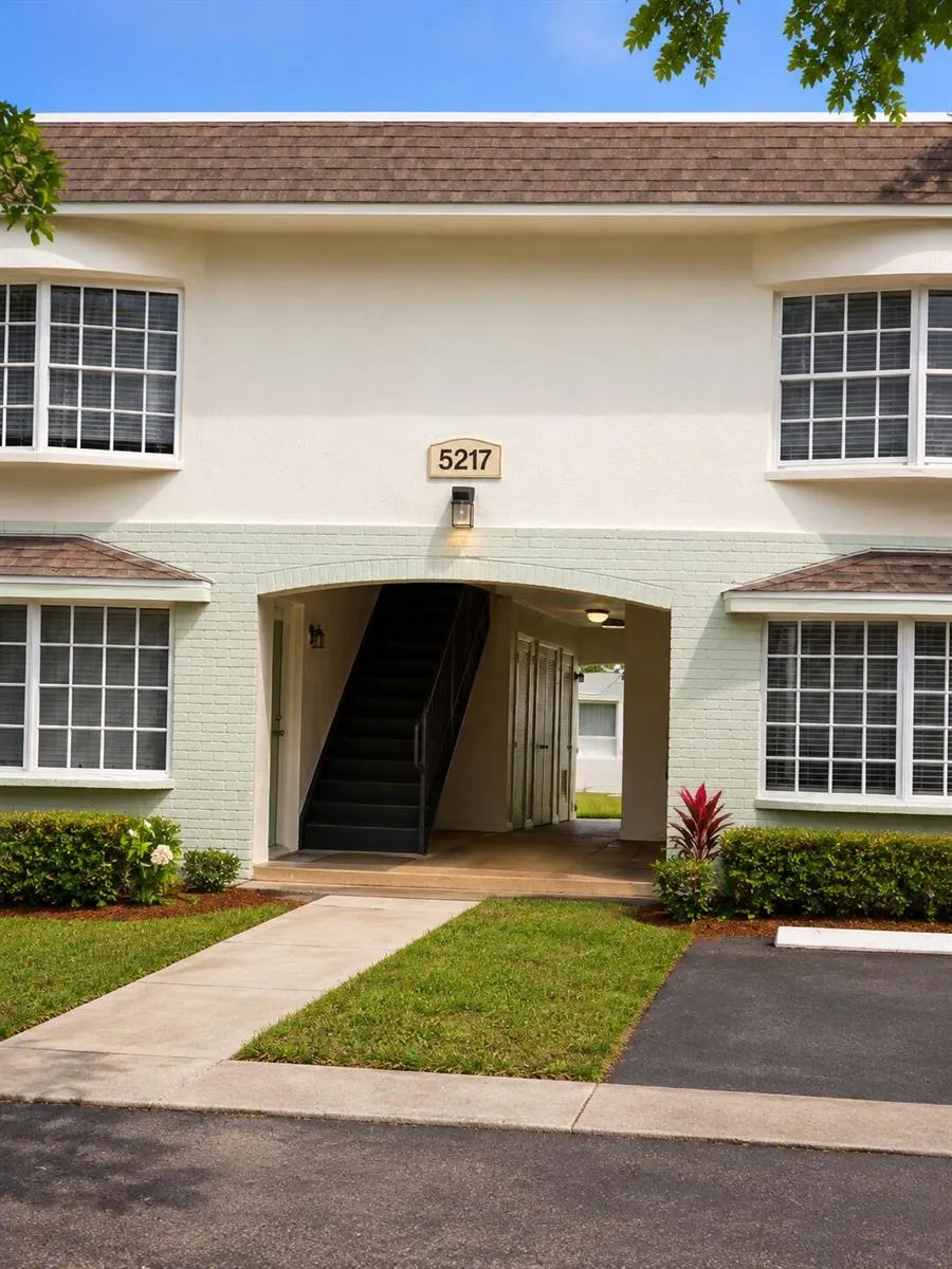 5217 NW 18th Street #3D Lauderhill, FL 33313