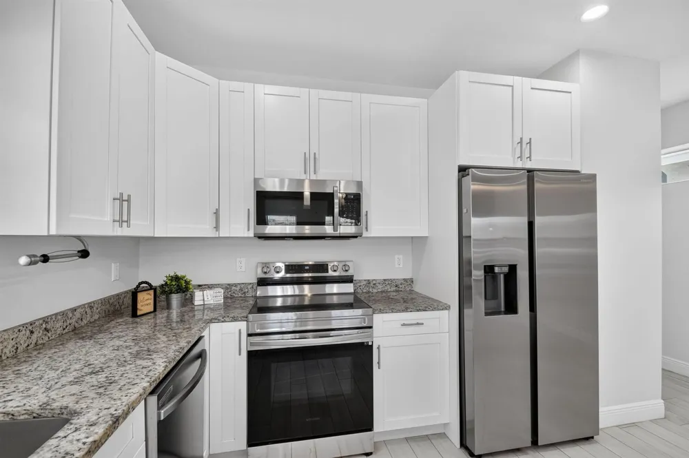 2694 Nokomis Avenue West Palm Beach, FL 33409