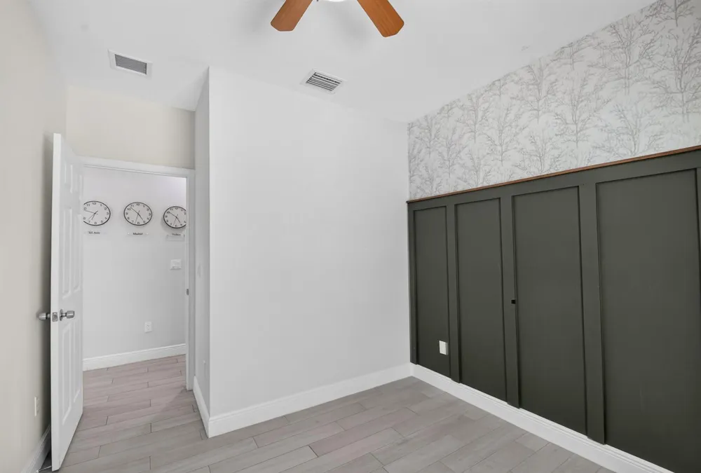 2694 Nokomis Avenue West Palm Beach, FL 33409