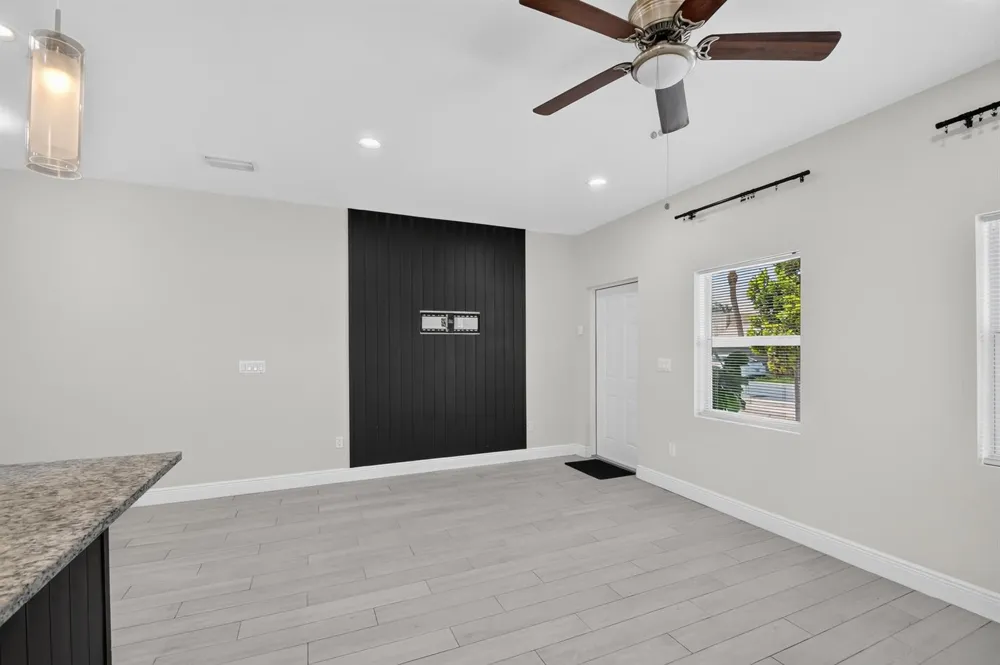 2694 Nokomis Avenue West Palm Beach, FL 33409