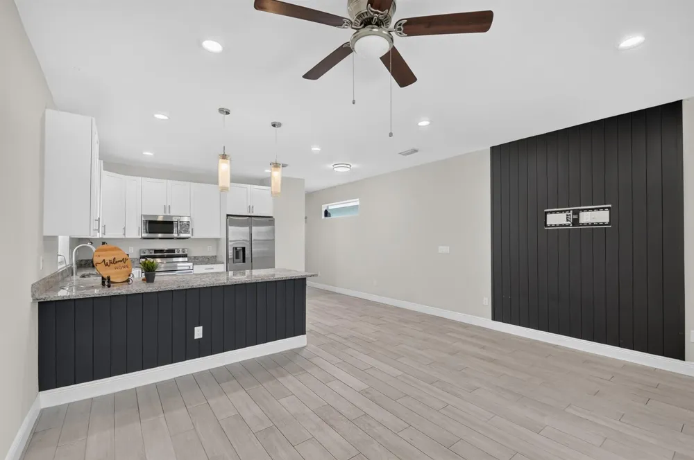 2694 Nokomis Avenue West Palm Beach, FL 33409