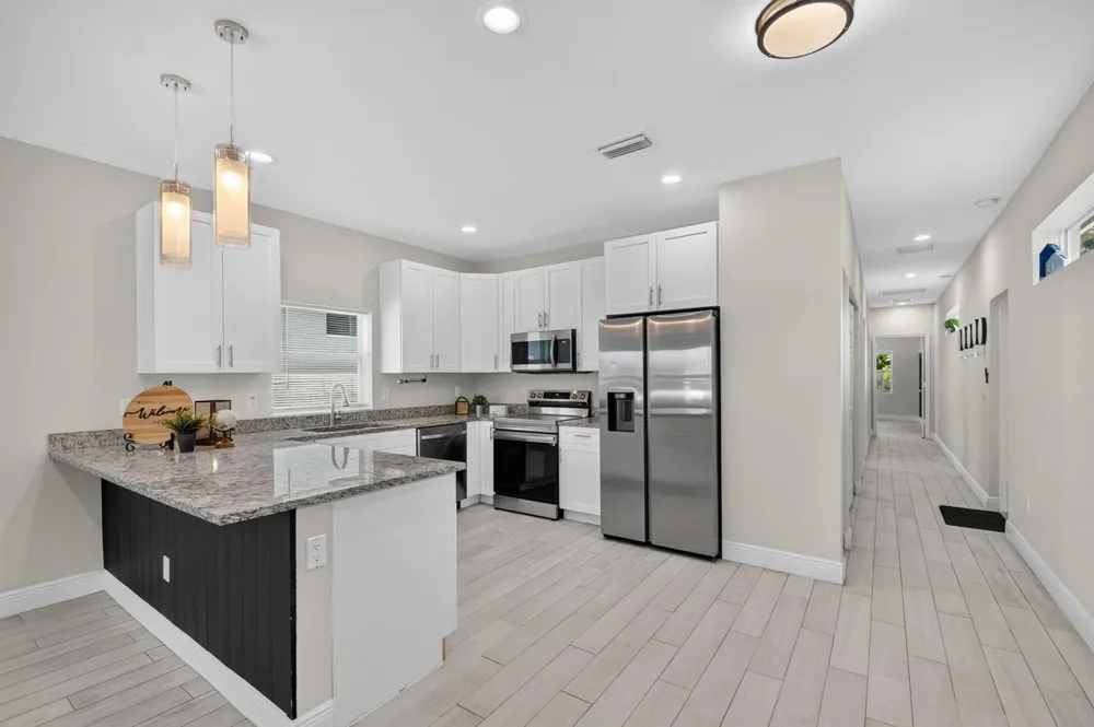 2694 Nokomis Avenue West Palm Beach, FL 33409