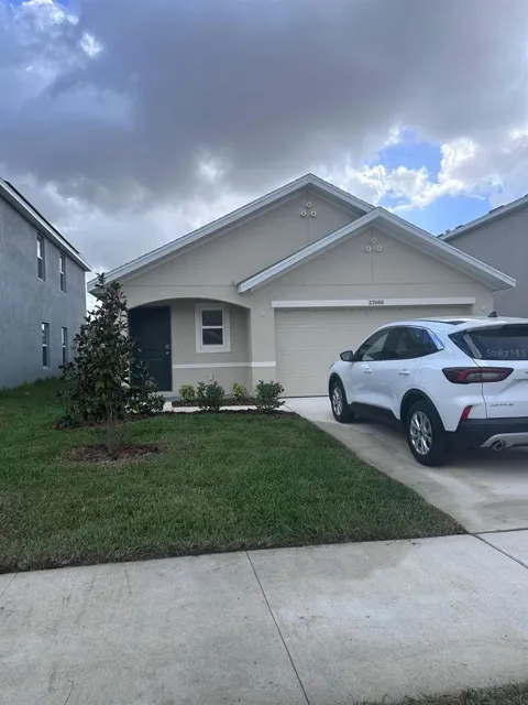 37066 KINGS CROWN DRIVE