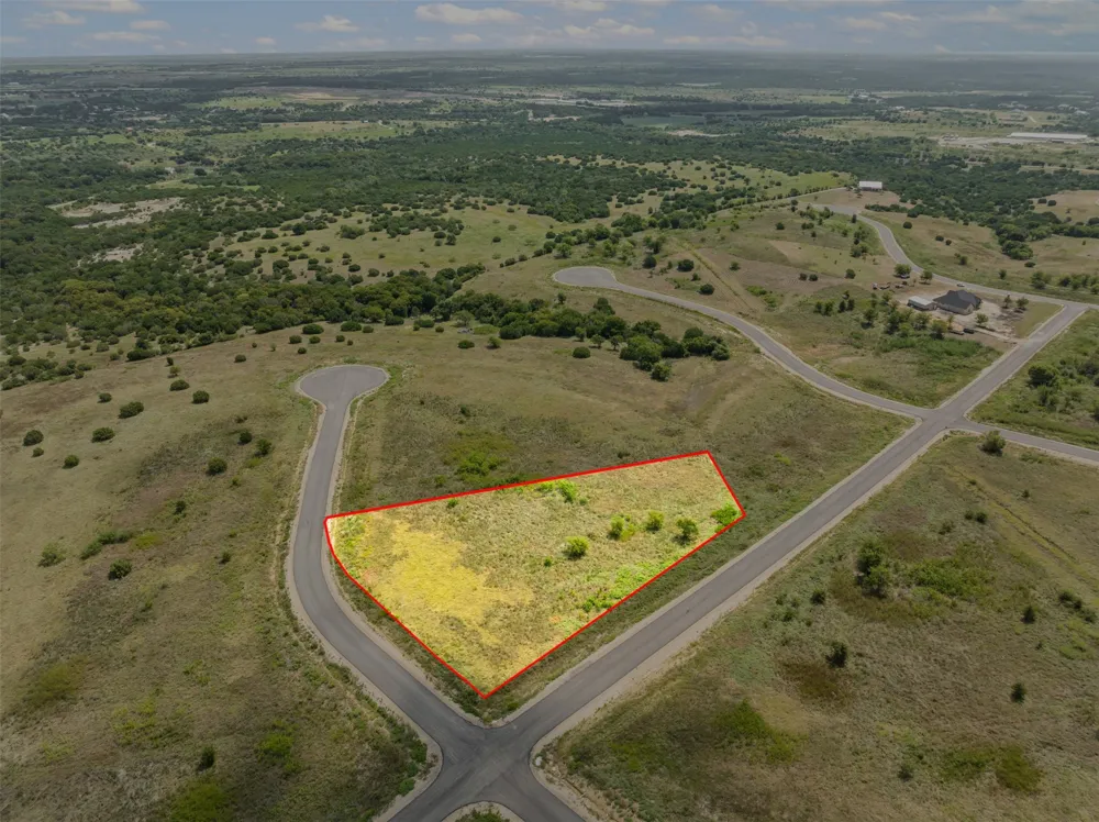 3517 Bravery Drive Cresson, TX 76035