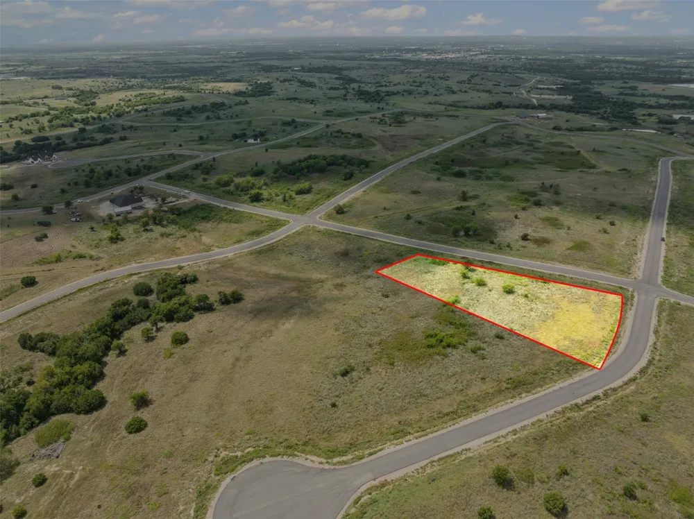3517 Bravery Drive Cresson, TX 76035