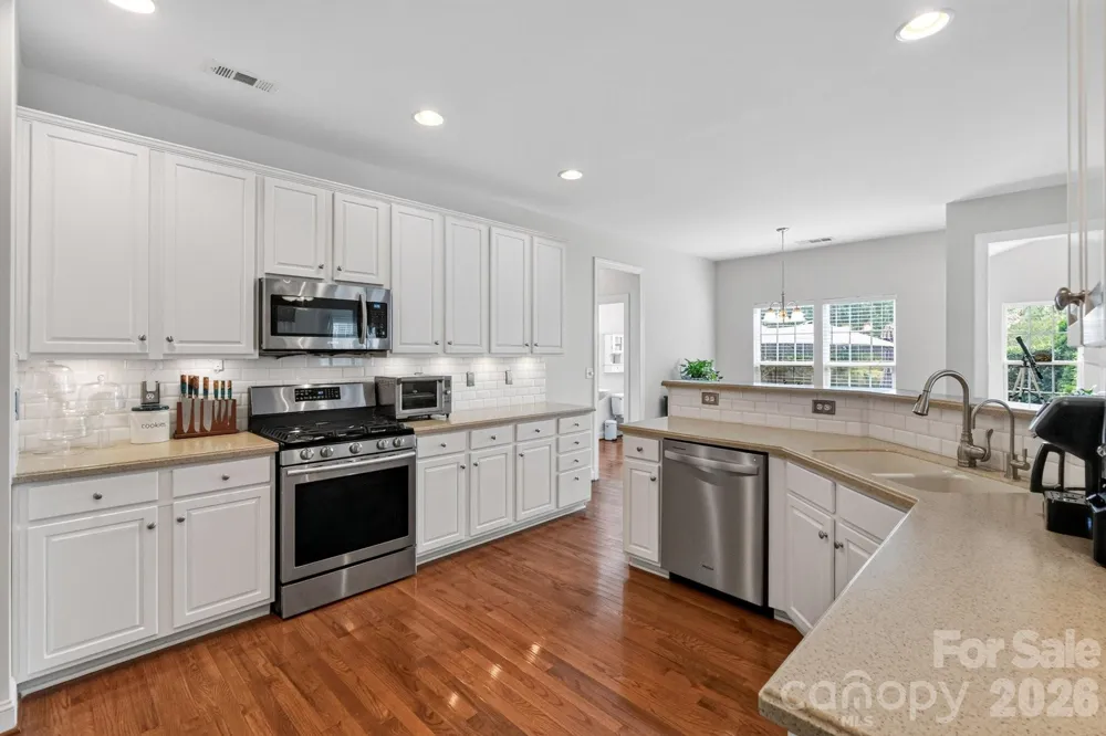 127 Corona Circle Mooresville, NC 28117