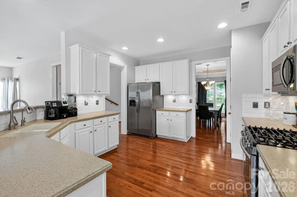 127 Corona Circle Mooresville, NC 28117