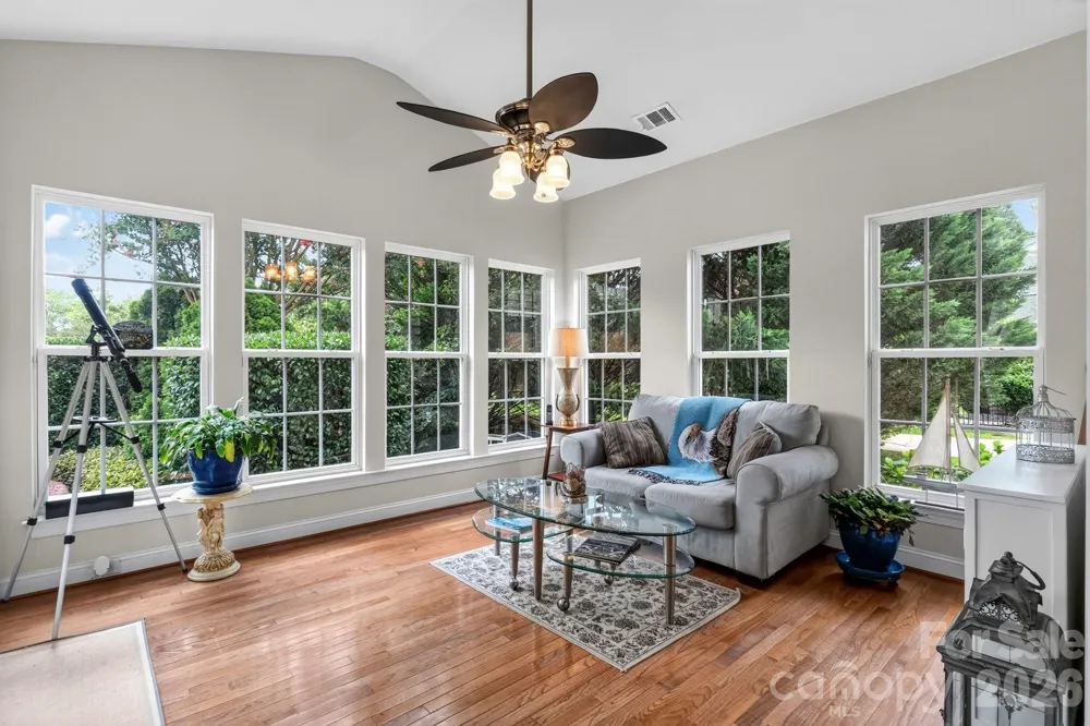 127 Corona Circle Mooresville, NC 28117