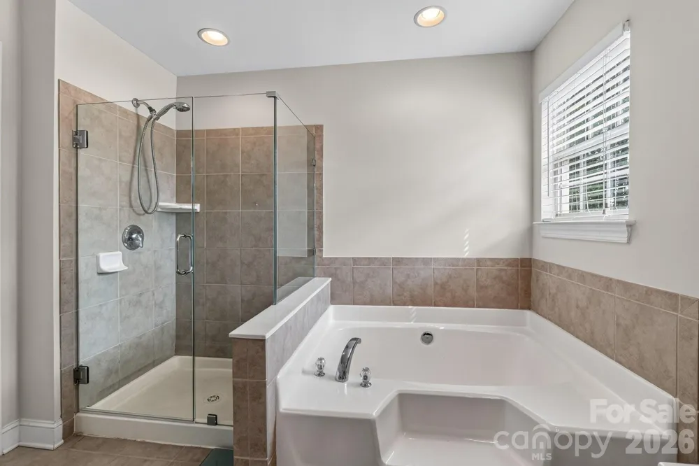 127 Corona Circle Mooresville, NC 28117