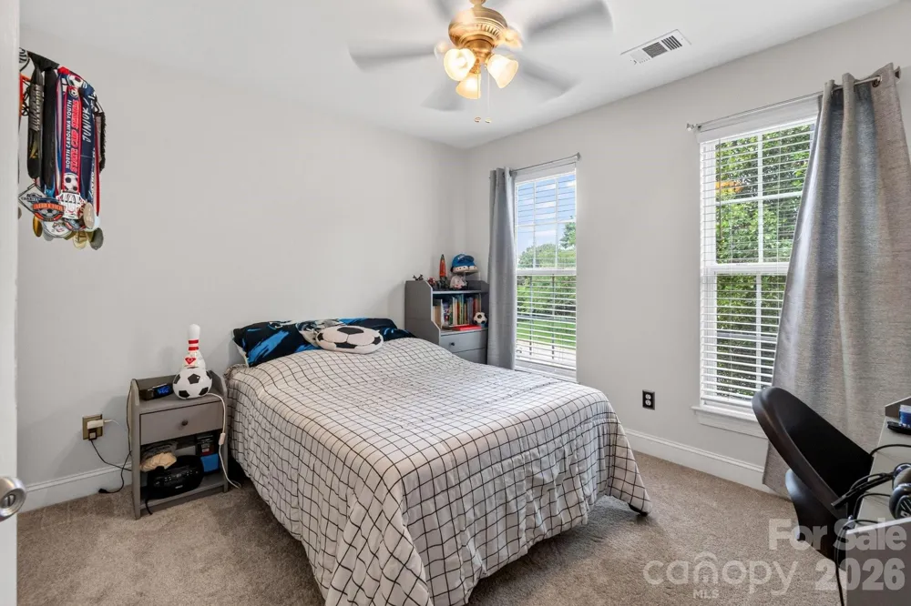 127 Corona Circle Mooresville, NC 28117