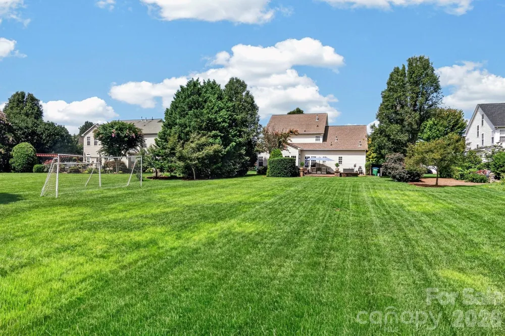 127 Corona Circle Mooresville, NC 28117