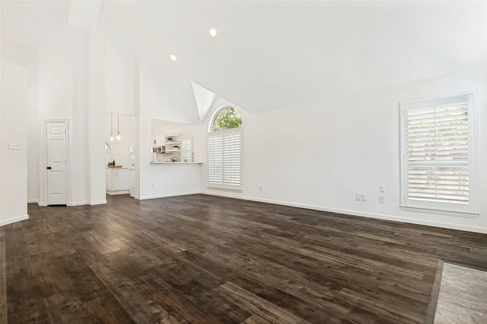 14624 Windsor Court Addison, TX 75001