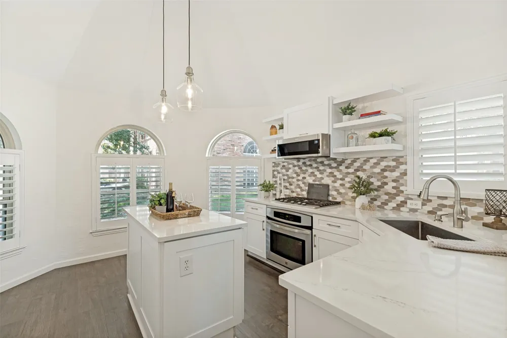 14624 Windsor Court Addison, TX 75001