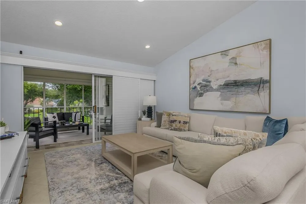 7725 Jewel Lane #201 Naples, FL 34109